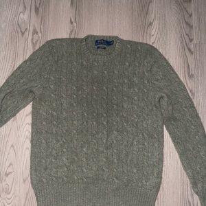 Cashmere sweater